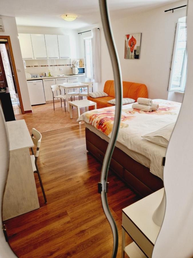 Apartment Casa Nova Rovinj Eksteriør billede