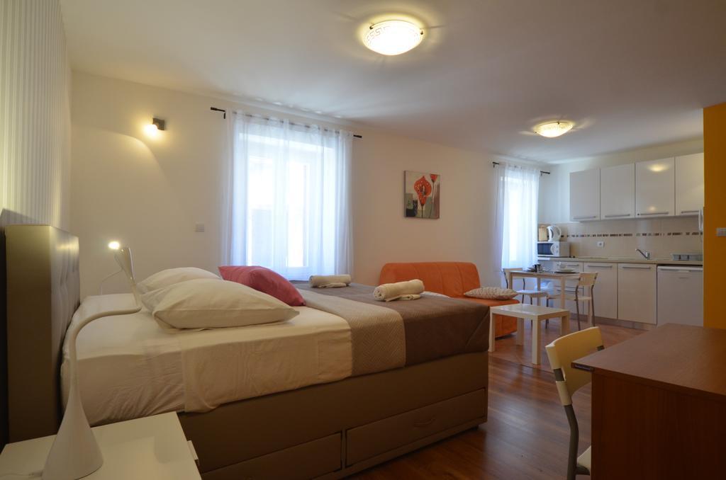 Apartment Casa Nova Rovinj Eksteriør billede
